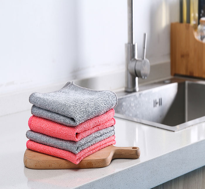 Microfiber Scrubbing Cloth